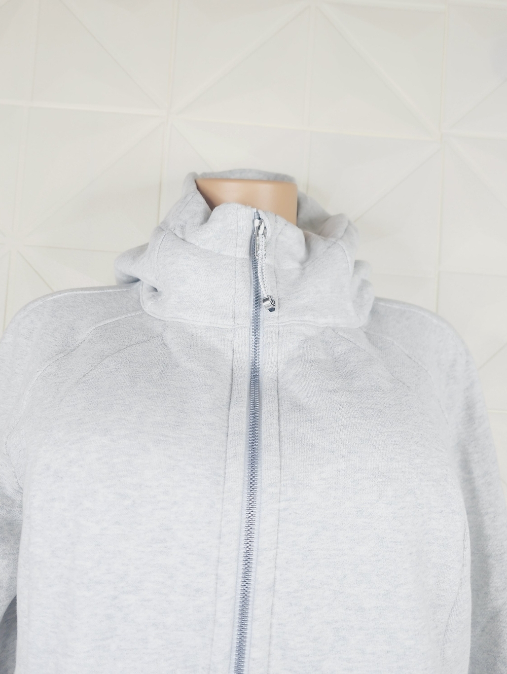 Lululemon Scuba Full Zip Hoodie Light - Picture 2 of 7
